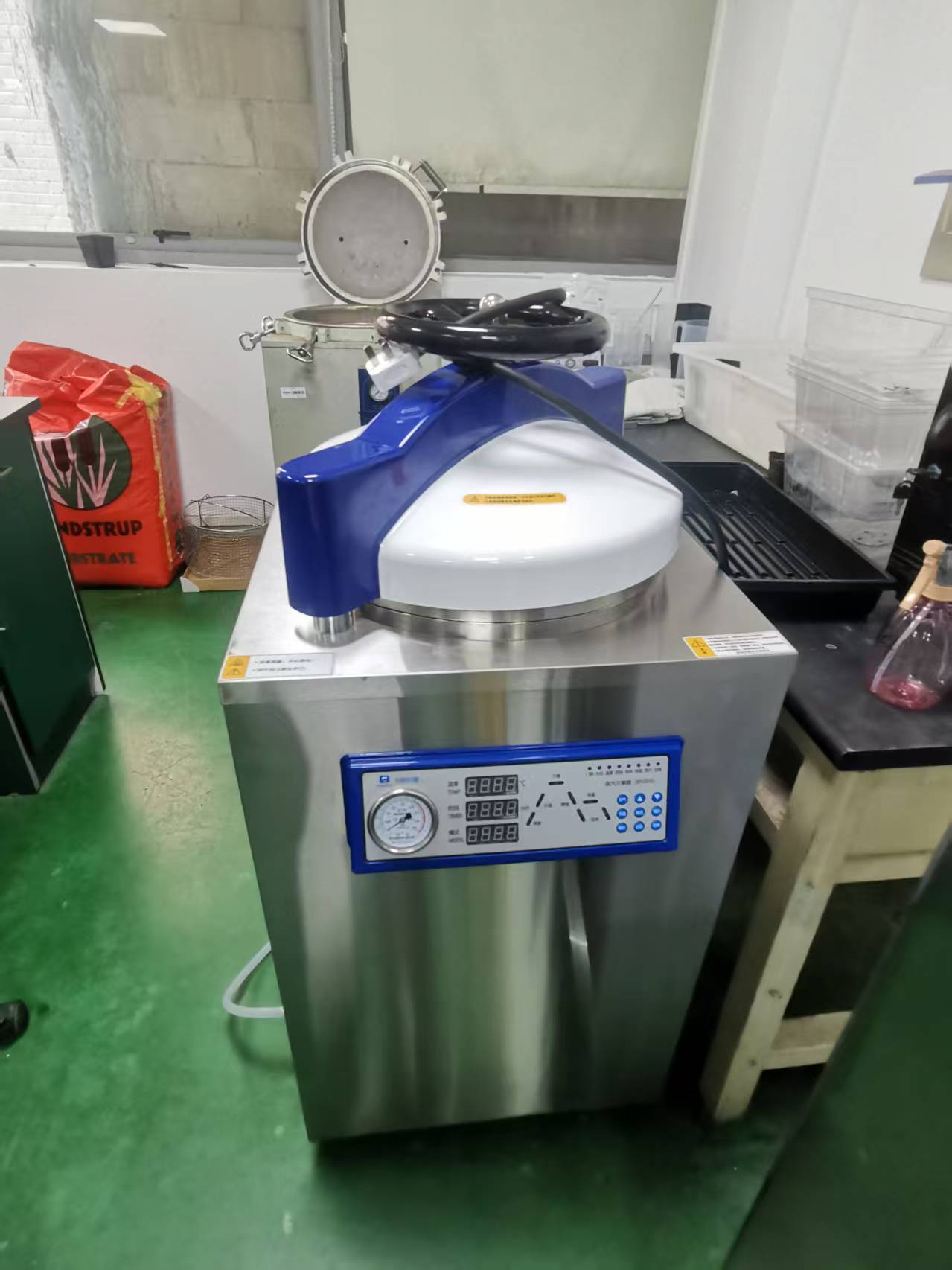 伯能儀器BN29S全自動(dòng)高壓蒸汽滅菌器助力高?？蒲?圖1)